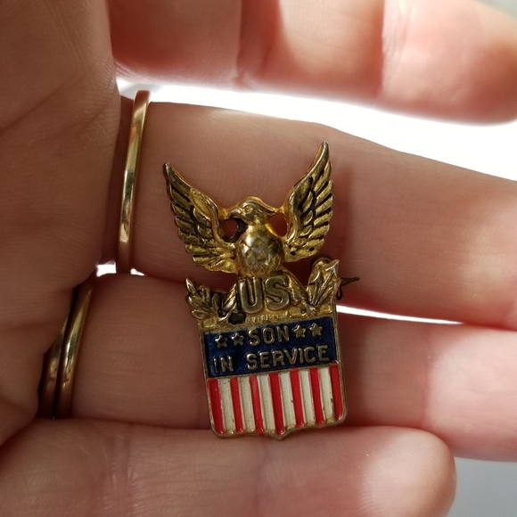 Relisted - Vintage Coro Son in Service brooch pin WWII eagle gold tone - Picture 6 of 8